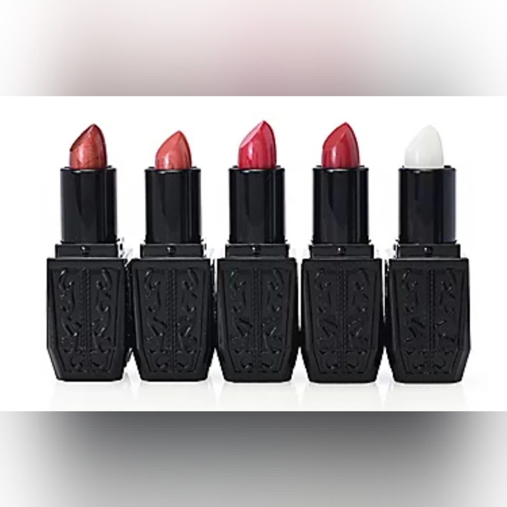 Ready to Wear Iconic 5-Piece Cremeluxe Lip Collection